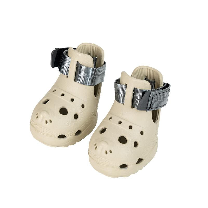 2025 New Dog Shoes Hole Shoes Spring and Summer Breathable Dog Sandals Outdoor Dog Paw Protection Soft Sole Pet Shoes